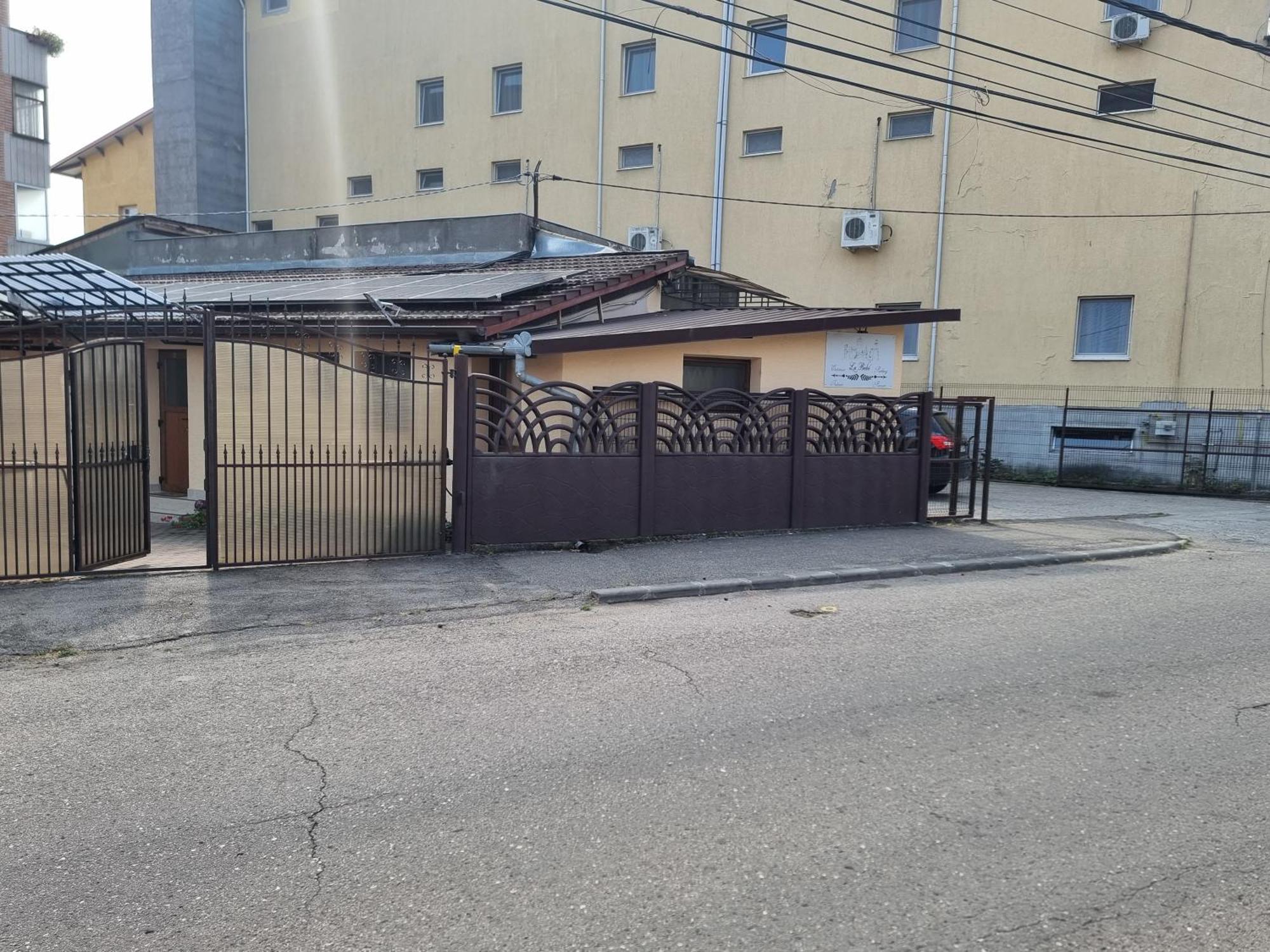 Appartamento La Bebe 2 Beds Hunedoara Esterno foto